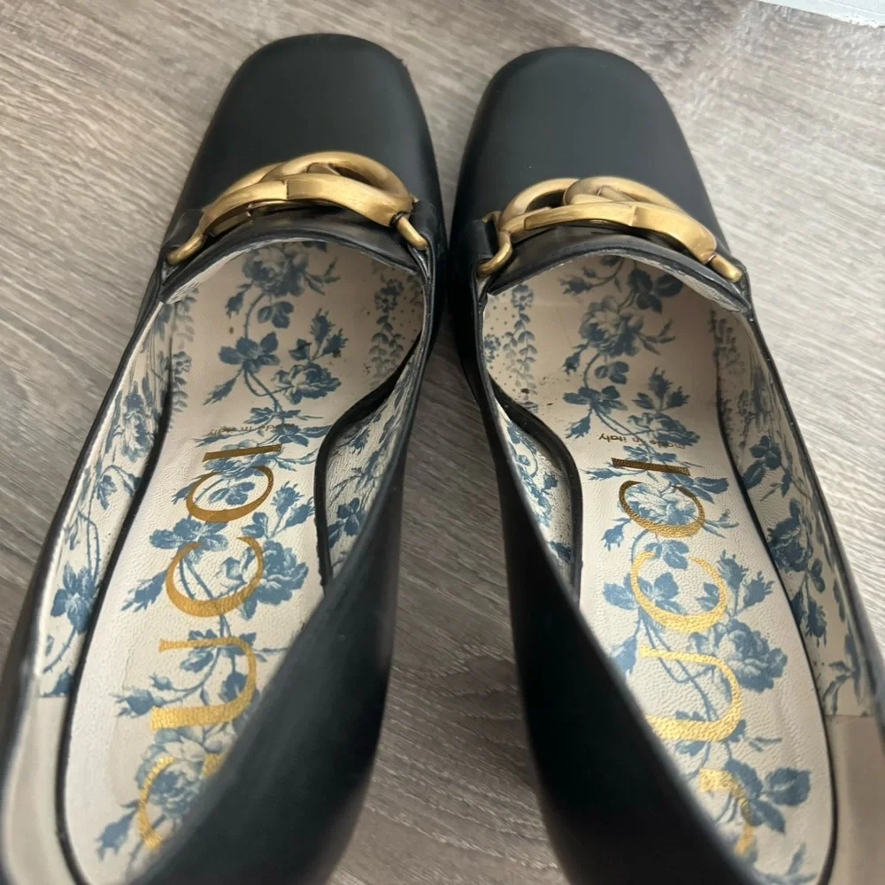 Women’s Black Gucci Heels - Picture 5 of 8
